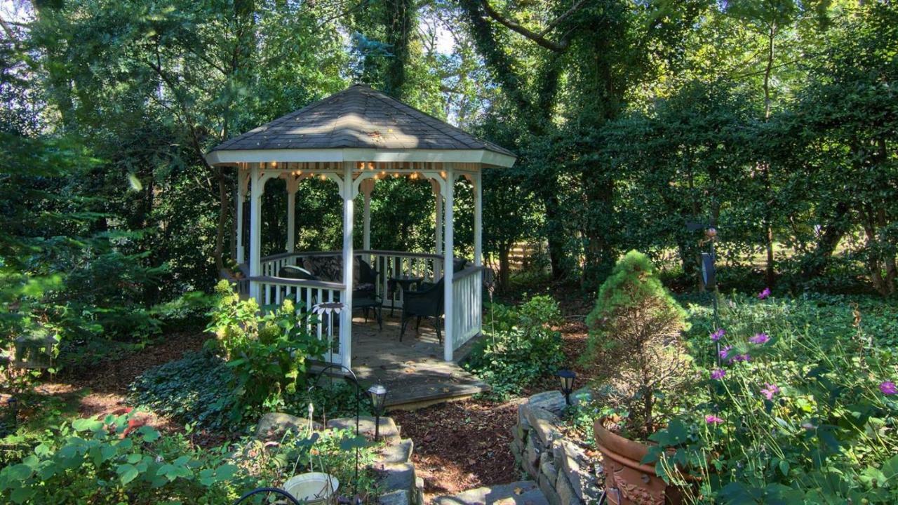 North Lodge On Oakland Bed And Breakfast Asheville Exterior foto